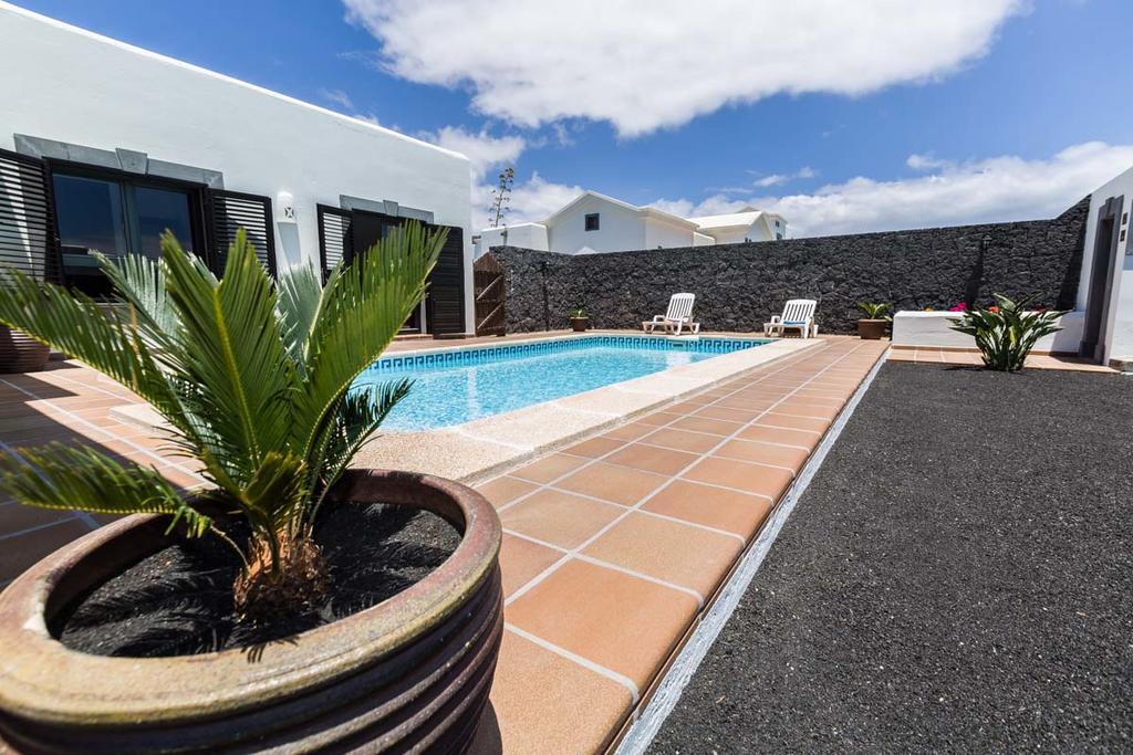 Villa El Faro Playa Blanca  Bagian luar foto